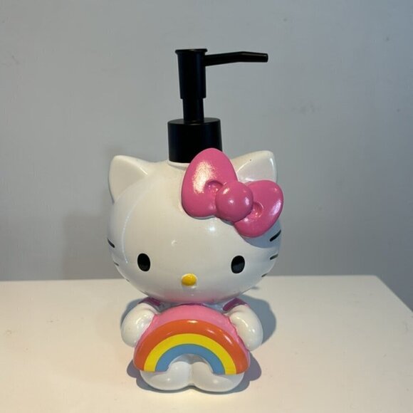 New Sanrio Hello Kitty Sculpted Soap/lotion Dispenser Bathroom rainbow - Picture 7 of 8